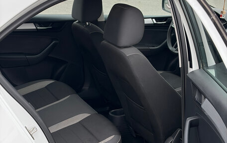 Skoda Rapid I, 2018 год, 1 350 000 рублей, 17 фотография