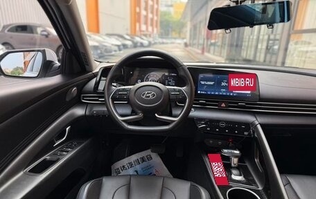 Hyundai Elantra, 2022 год, 1 277 000 рублей, 12 фотография