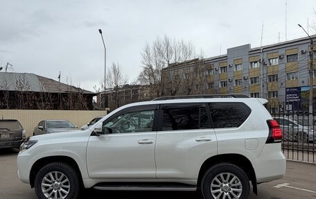 Toyota Land Cruiser Prado 150 рестайлинг 2, 2018 год, 4 999 000 рублей, 8 фотография