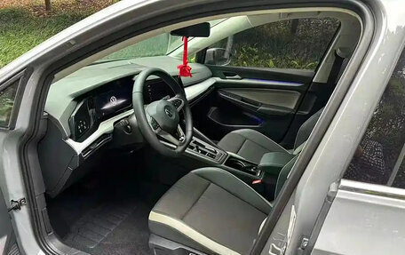 Volkswagen Golf VIII, 2023 год, 1 555 000 рублей, 8 фотография