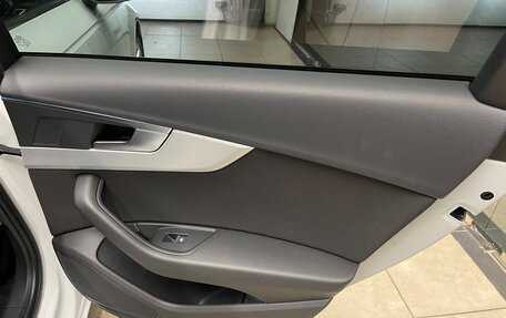 Audi A4, 2018 год, 1 950 000 рублей, 21 фотография