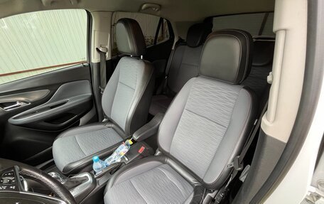 Opel Mokka I, 2015 год, 1 350 000 рублей, 15 фотография
