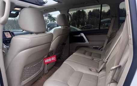 Toyota Land Cruiser 200, 2020 год, 6 700 000 рублей, 8 фотография