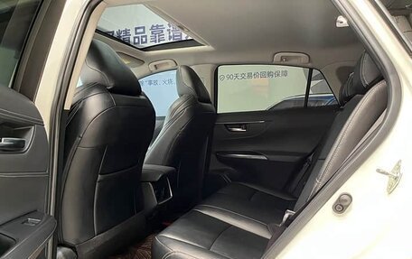 Toyota Harrier, 2023 год, 3 895 000 рублей, 15 фотография