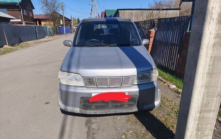Nissan Cube II, 2001 год, 260 000 рублей, 10 фотография