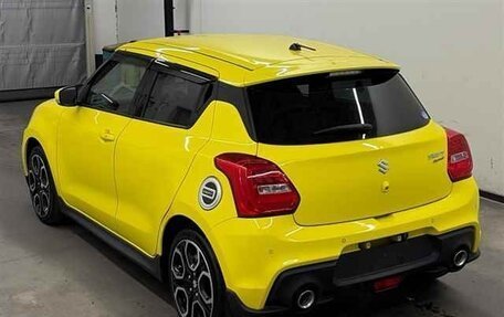 Suzuki Swift V, 2022 год, 1 230 000 рублей, 2 фотография