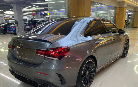 Mercedes-Benz A-Класс, 2023 год, 1 573 000 рублей, 4 фотография