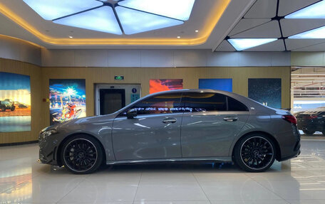 Mercedes-Benz A-Класс, 2023 год, 1 573 000 рублей, 5 фотография