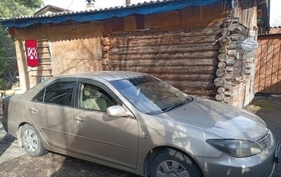 Toyota Camry V40, 2002 год, 550 000 рублей, 1 фотография