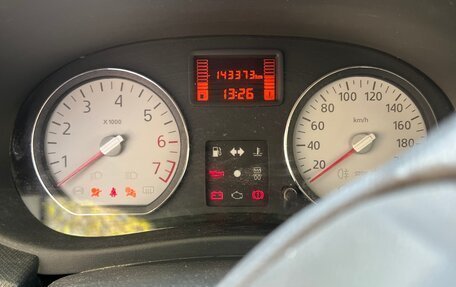 Renault Logan I, 2013 год, 440 000 рублей, 3 фотография