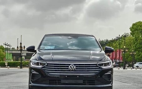 Volkswagen Lavida, 2023 год, 1 054 000 рублей, 2 фотография