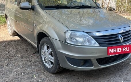 Renault Logan I, 2013 год, 440 000 рублей, 13 фотография
