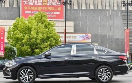 Volkswagen Lavida, 2023 год, 1 054 000 рублей, 7 фотография