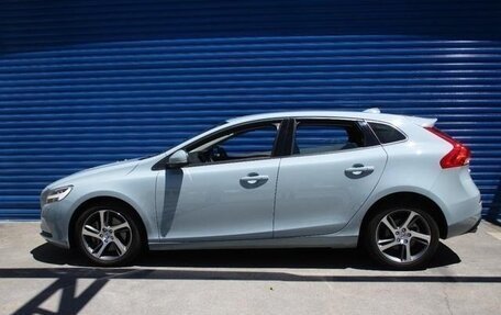 Volvo V40 II рестайлинг, 2019 год, 980 333 рублей, 4 фотография