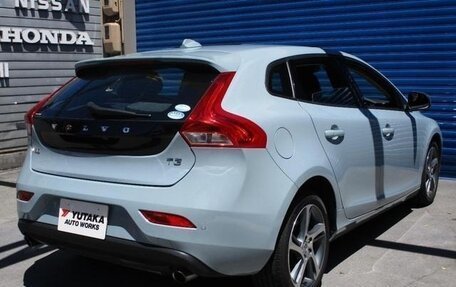 Volvo V40 II рестайлинг, 2019 год, 980 333 рублей, 6 фотография