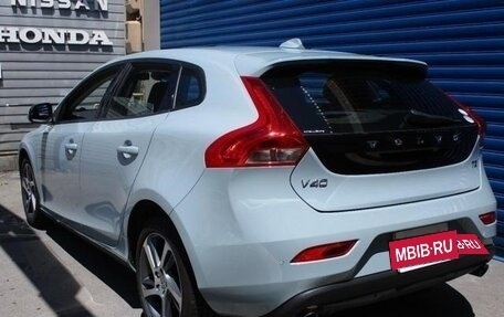 Volvo V40 II рестайлинг, 2019 год, 980 333 рублей, 8 фотография