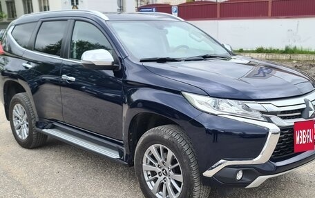 Mitsubishi Pajero Sport III рестайлинг, 2017 год, 3 200 000 рублей, 25 фотография