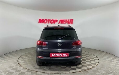 Volkswagen Tiguan I, 2015 год, 1 478 000 рублей, 5 фотография