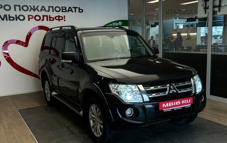 Mitsubishi Pajero IV, 2011 год, 1 470 000 рублей, 3 фотография