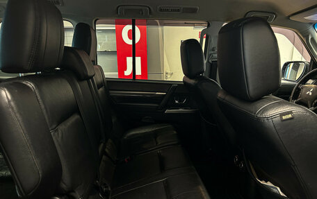 Mitsubishi Pajero IV, 2011 год, 1 470 000 рублей, 8 фотография