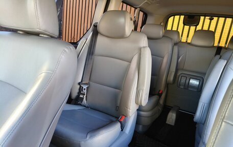 Hyundai Grand Starex Grand Starex I рестайлинг 2, 2019 год, 3 200 000 рублей, 16 фотография