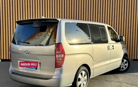 Hyundai Grand Starex Grand Starex I рестайлинг 2, 2019 год, 3 200 000 рублей, 4 фотография