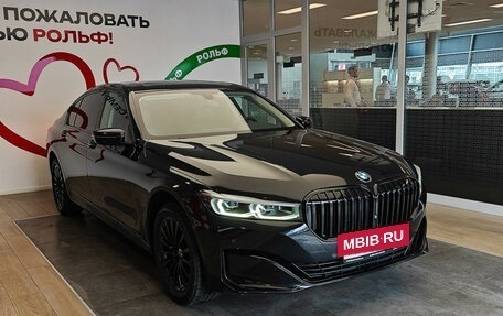 BMW 7 серия, 2019 год, 6 500 000 рублей, 3 фотография