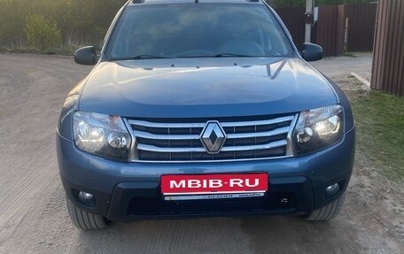 Renault Duster I рестайлинг, 2015 год, 1 000 000 рублей, 1 фотография
