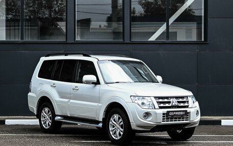 Mitsubishi Pajero IV, 2014 год, 2 374 000 рублей, 1 фотография