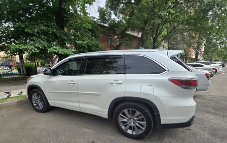 Toyota Highlander III, 2014 год, 2 700 000 рублей, 14 фотография