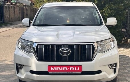 Toyota Land Cruiser Prado 150 рестайлинг 2, 2018 год, 6 200 000 рублей, 18 фотография