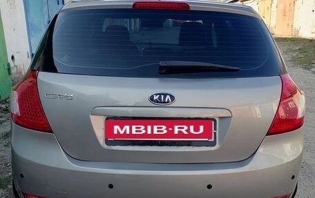 KIA cee'd I рестайлинг, 2010 год, 695 000 рублей, 32 фотография