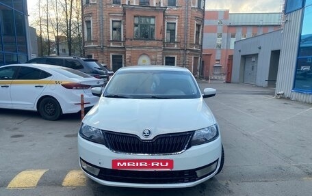 Skoda Rapid I, 2016 год, 450 000 рублей, 2 фотография
