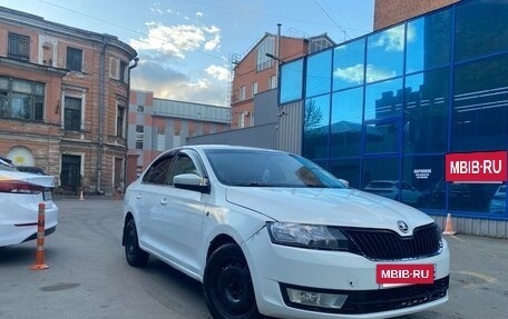 Skoda Rapid I, 2016 год, 450 000 рублей, 3 фотография