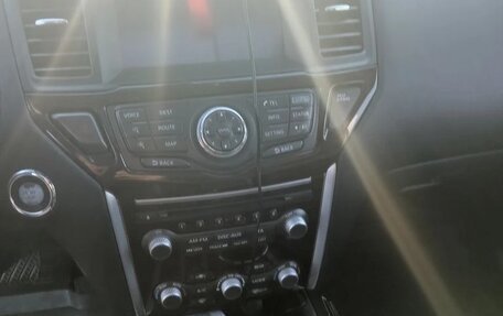 Nissan Pathfinder, 2015 год, 1 725 000 рублей, 8 фотография