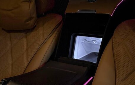 Mercedes-Benz Maybach S-Класс, 2022 год, 29 000 000 рублей, 6 фотография