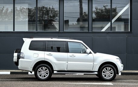 Mitsubishi Pajero IV, 2014 год, 2 374 000 рублей, 5 фотография