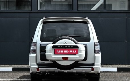 Mitsubishi Pajero IV, 2014 год, 2 374 000 рублей, 4 фотография