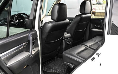 Mitsubishi Pajero IV, 2014 год, 2 374 000 рублей, 12 фотография