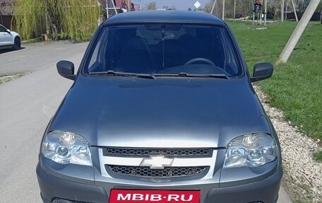 Chevrolet Niva I рестайлинг, 2012 год, 510 000 рублей, 1 фотография