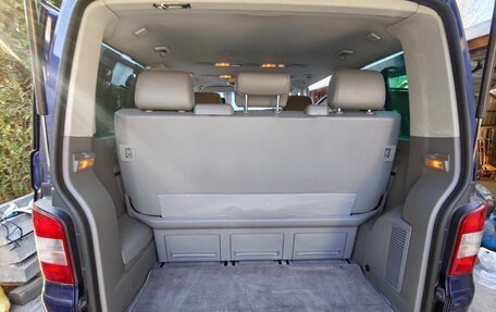 Volkswagen Multivan T5, 2004 год, 2 000 000 рублей, 13 фотография