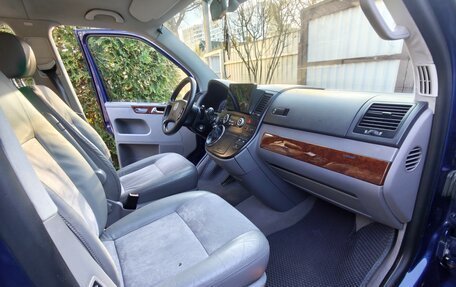Volkswagen Multivan T5, 2004 год, 2 000 000 рублей, 14 фотография