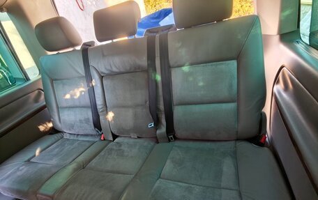 Volkswagen Multivan T5, 2004 год, 2 000 000 рублей, 21 фотография