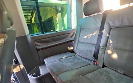 Volkswagen Multivan T5, 2004 год, 2 000 000 рублей, 25 фотография