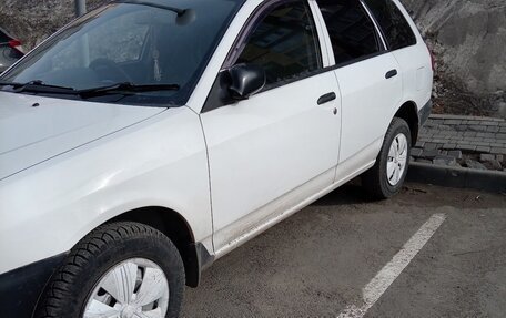 Nissan AD II, 2005 год, 320 000 рублей, 2 фотография
