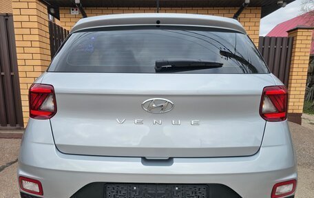 Hyundai Venue I, 2022 год, 1 990 000 рублей, 11 фотография