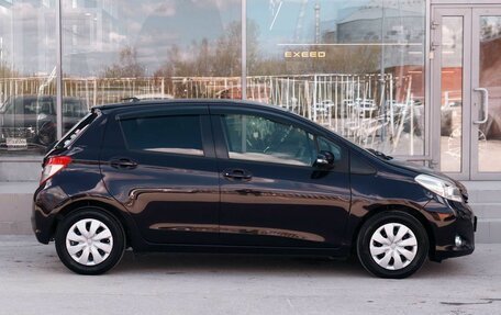 Toyota Vitz, 2013 год, 750 000 рублей, 4 фотография