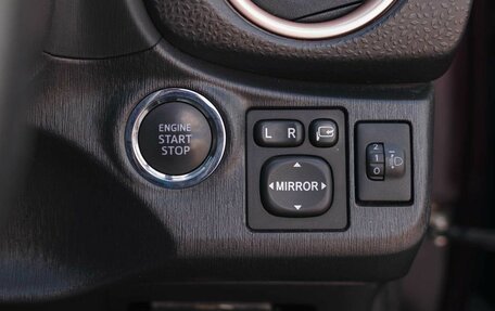 Toyota Vitz, 2013 год, 750 000 рублей, 16 фотография
