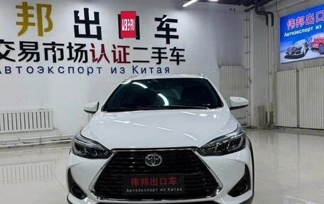 Toyota Yaris XP150 рестайлинг, 2022 год, 1 020 000 рублей, 2 фотография