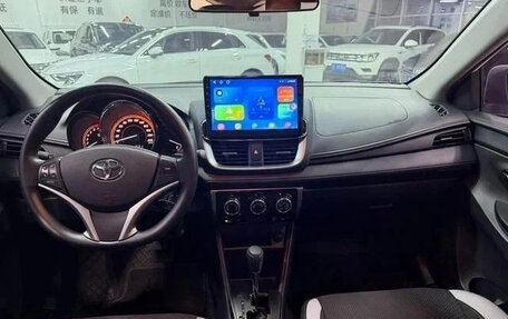 Toyota Yaris XP150 рестайлинг, 2022 год, 1 020 000 рублей, 6 фотография